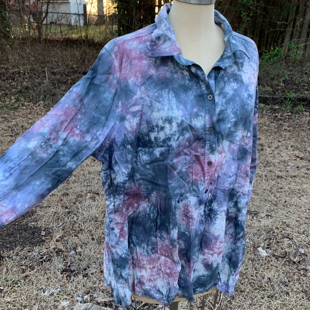 Tie Dye Ruffle Half Button-Up - Picture 14 of 16
